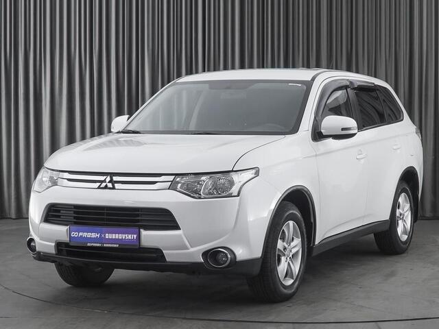 Mitsubishi Outlander 2014