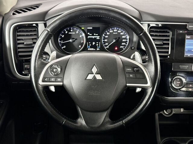 Mitsubishi Outlander 2014