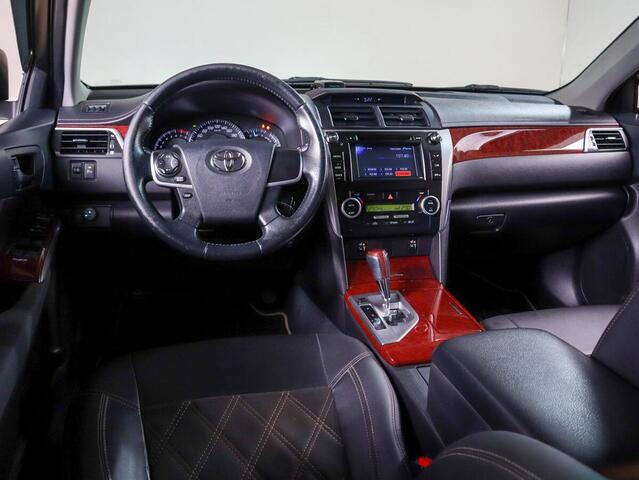 Toyota Camry 2012