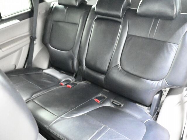 Mitsubishi Pajero Sport 2012