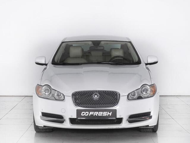 Jaguar XF 2011