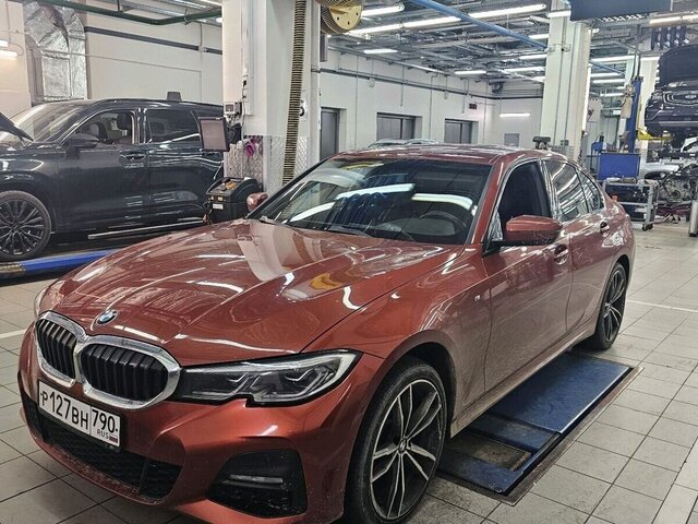 BMW 3 серии 2021