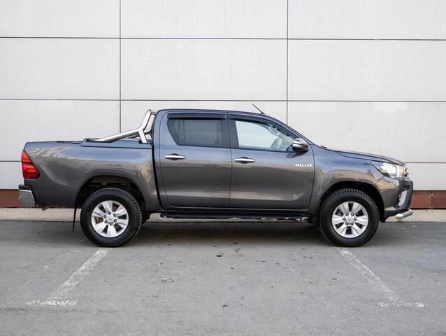 Toyota Hilux 2015