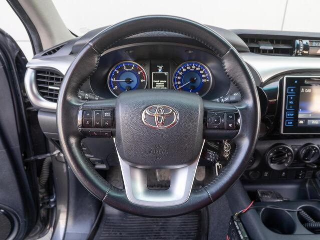 Toyota Hilux 2015