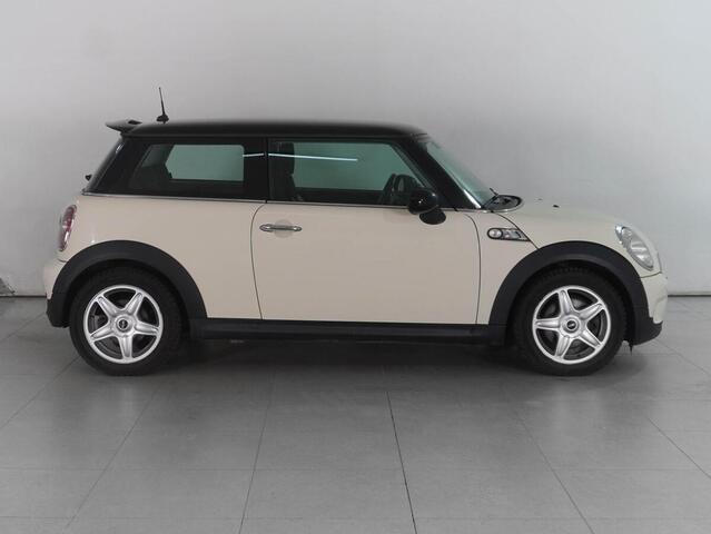 MINI Hatch 2008