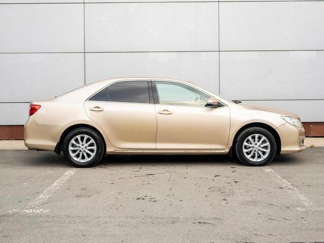 Toyota Camry 2013