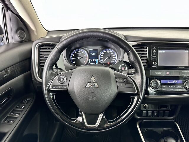 Mitsubishi Outlander 2017