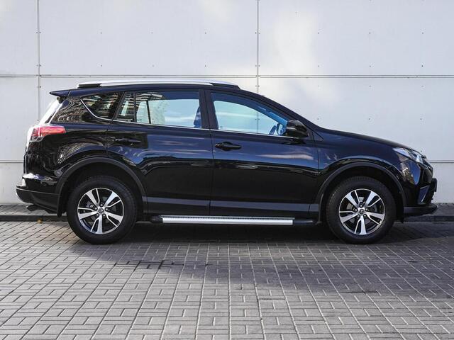 Toyota RAV4 2017