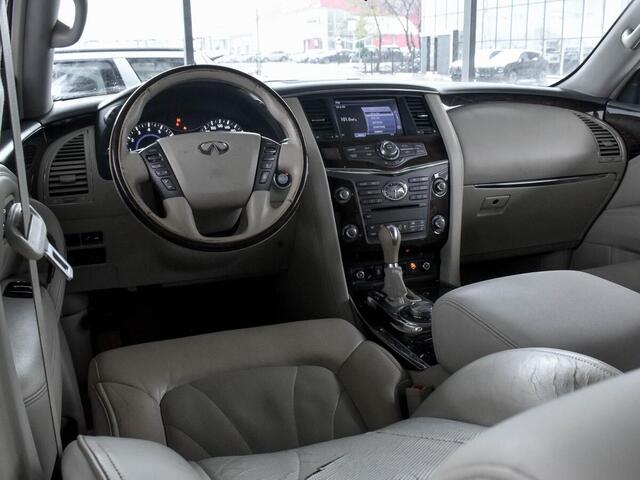 Infiniti QX56 2011