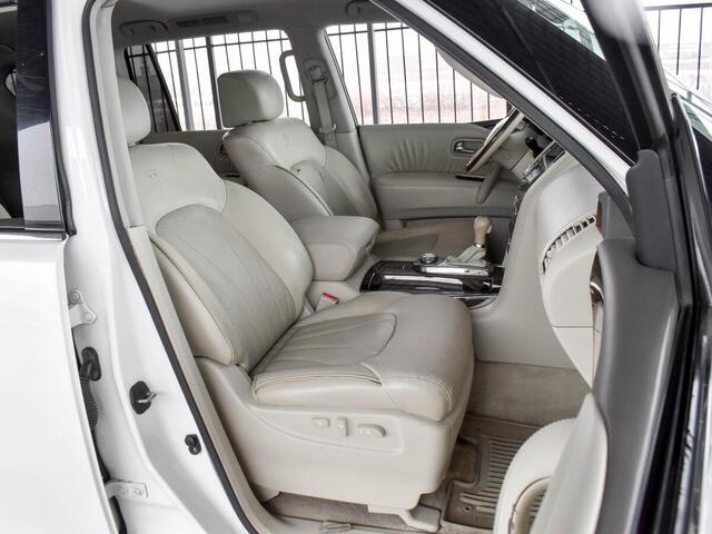 Infiniti QX56 2011