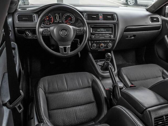 Volkswagen Jetta 2013