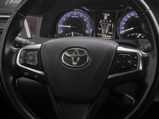 Toyota Camry 2015