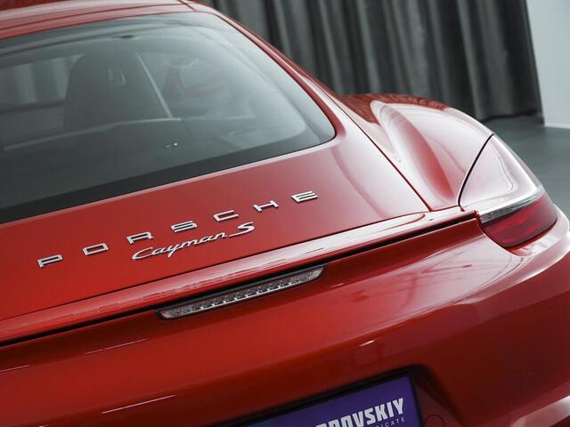 Porsche Cayman 2013