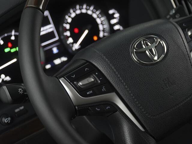 Toyota Land Cruiser 2016