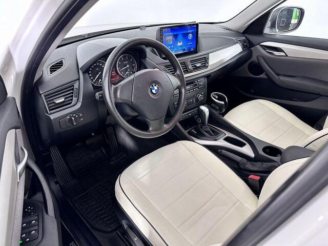 BMW X1 2011