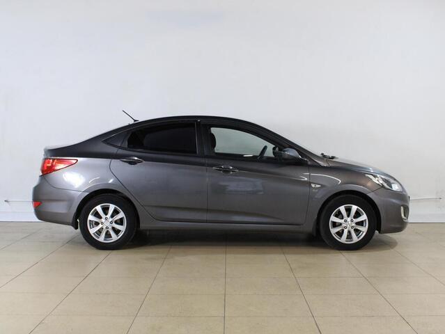 Hyundai Solaris 2014