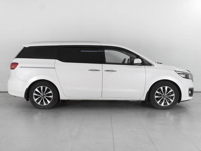 Kia Carnival 2015