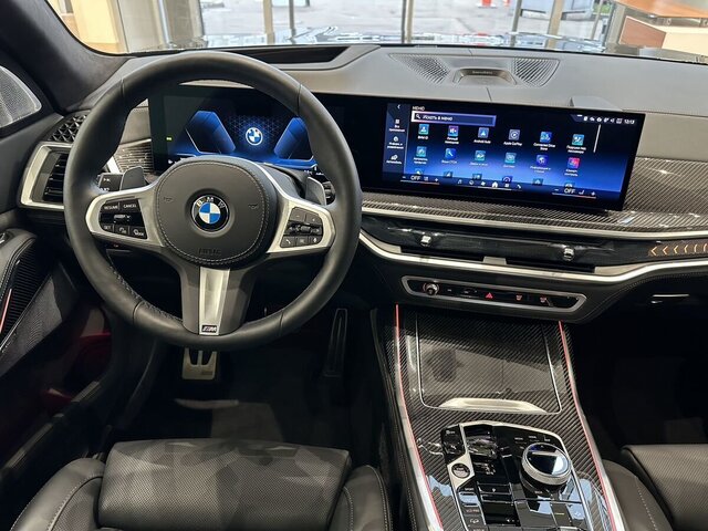 BMW X7 2023