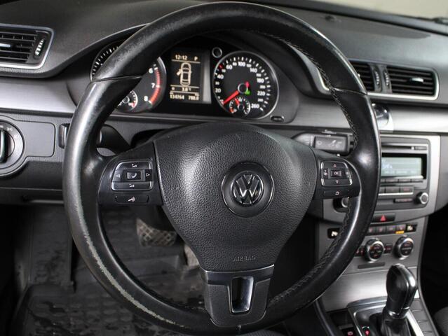 Volkswagen Passat 2012