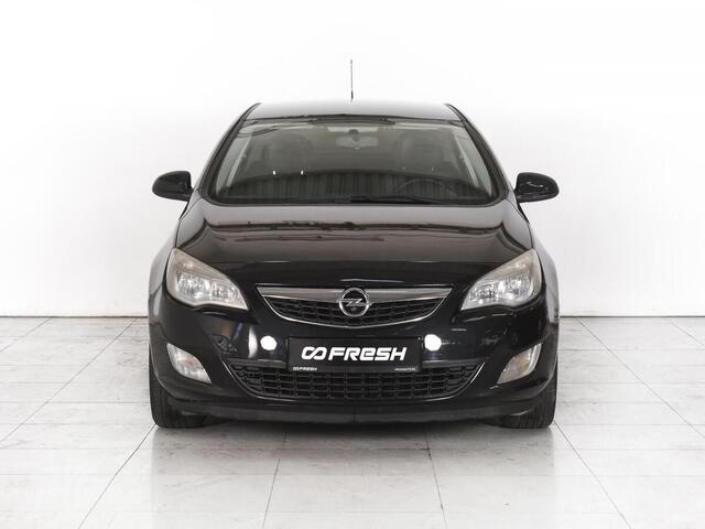 Opel Astra 2011