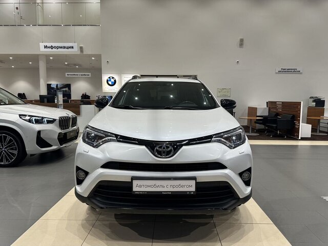 Toyota RAV4 2017