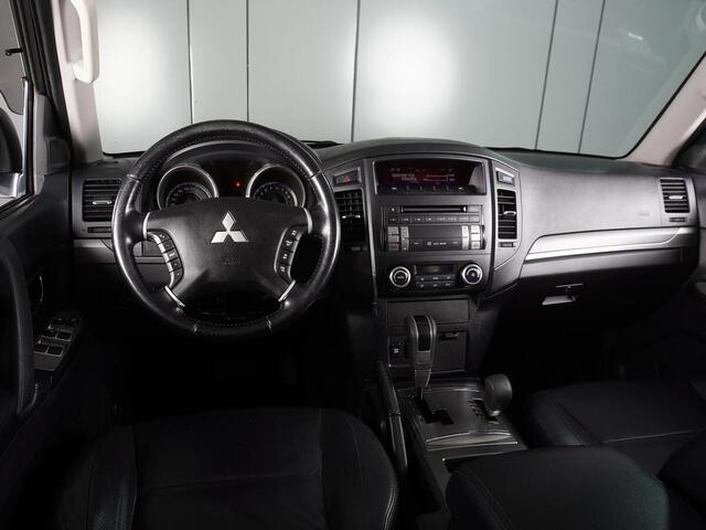 Mitsubishi Pajero 2011