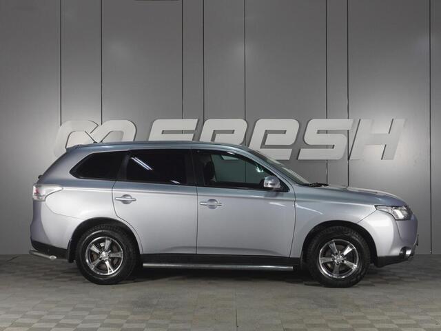 Mitsubishi Outlander 2012