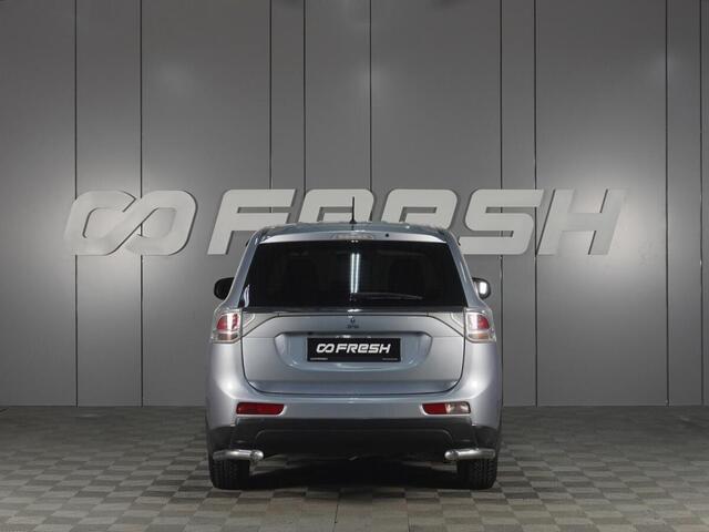 Mitsubishi Outlander 2012