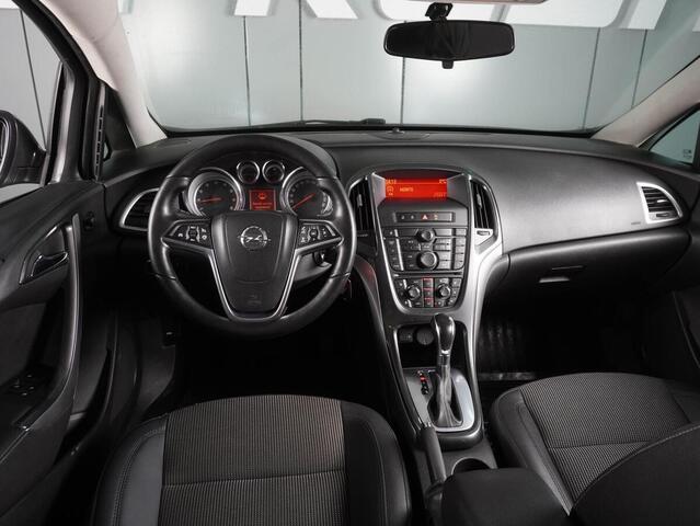 Opel Astra 2013