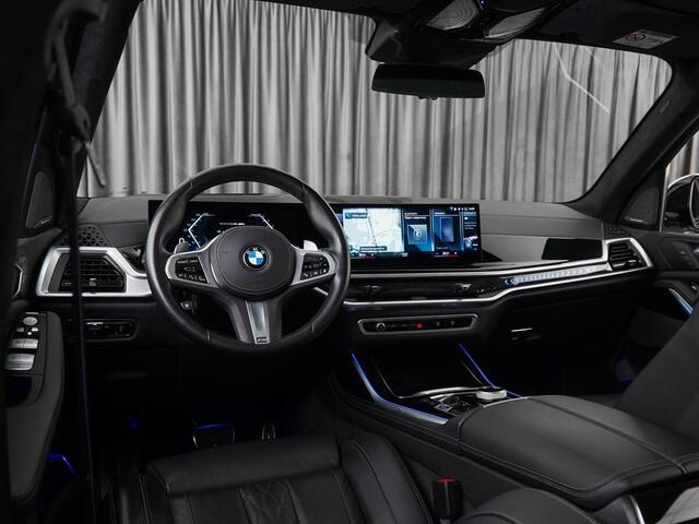 BMW X7 2022