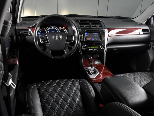 Toyota Camry 2014