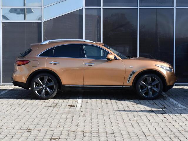 Infiniti FX 2009