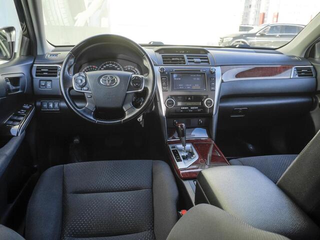 Toyota Camry 2014