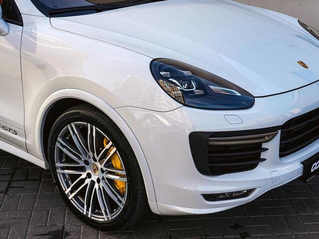 Porsche Cayenne 2015