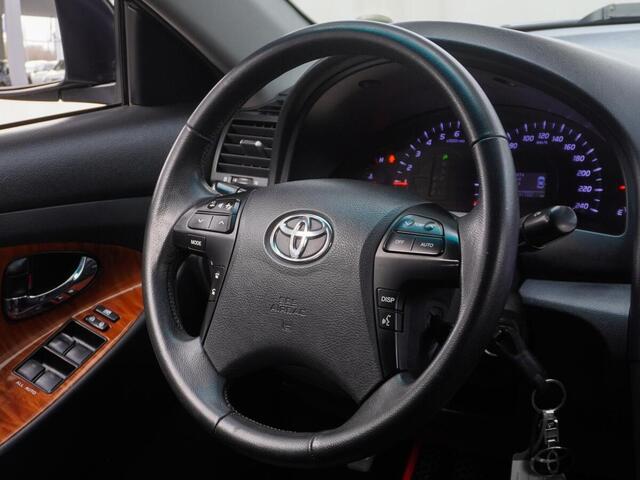 Toyota Camry 2011