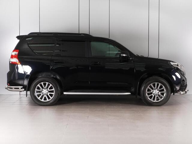 Toyota Land Cruiser Prado 2014