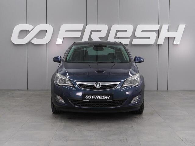 Opel Astra 2012