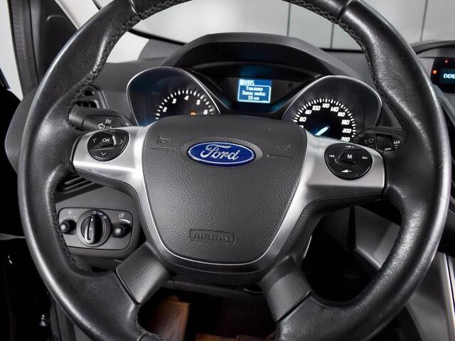 Ford Kuga 2016