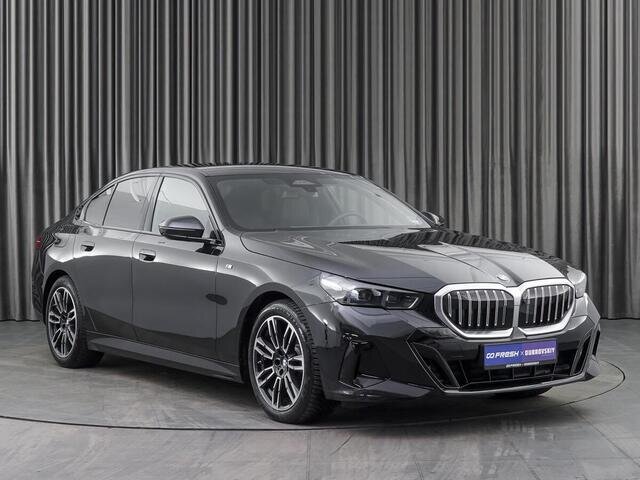 BMW 5 серии 2023