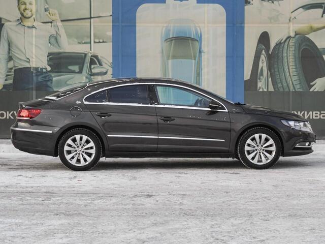 Volkswagen Passat CC 2012