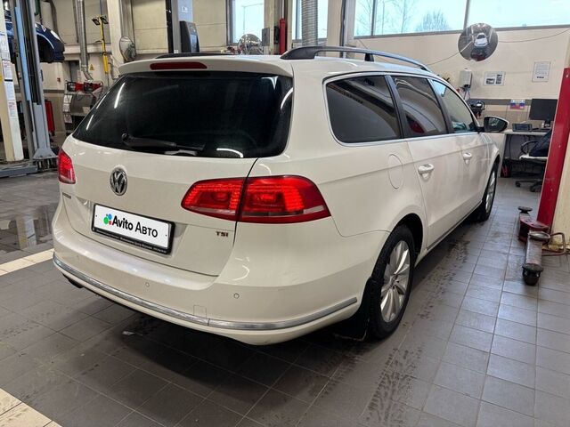 Volkswagen Passat 2013