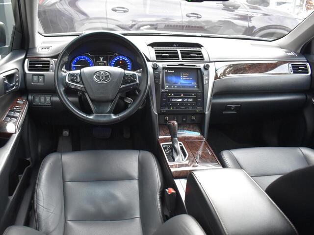 Toyota Camry 2016