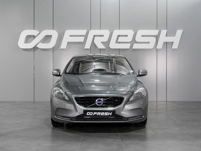 Volvo V40 2015