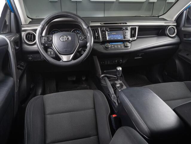 Toyota RAV4 2015