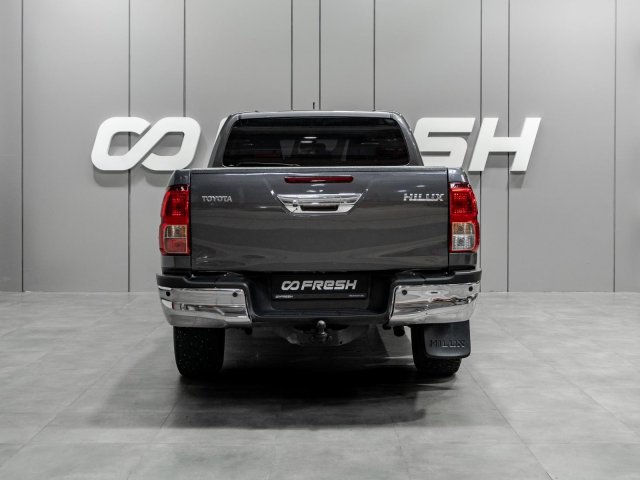 Toyota Hilux 2020