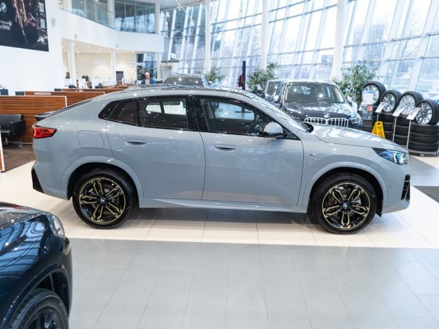 BMW X2 2024