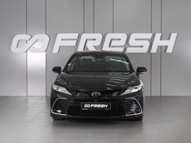 Toyota Camry 2019