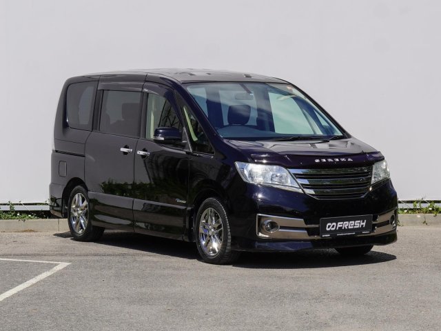 Nissan Serena 2013