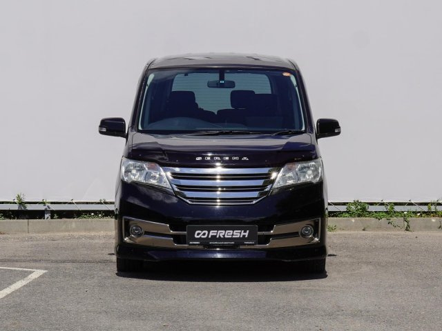 Nissan Serena 2013