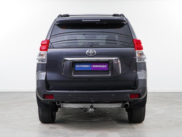 Toyota Land Cruiser Prado 2010